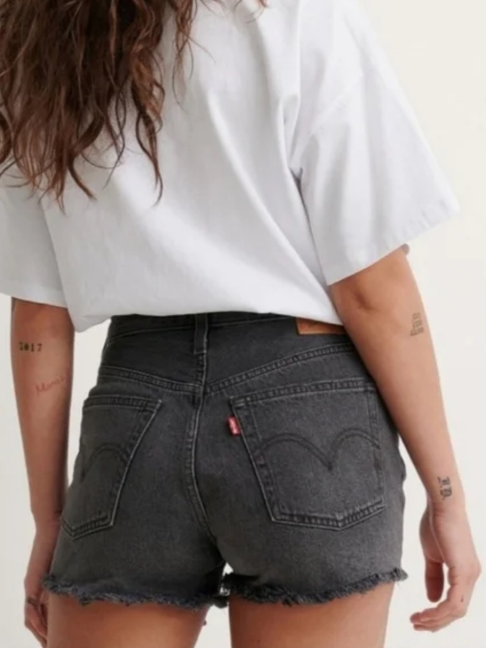 Levi's Black Distressed High-Rise wide leg classic Jean Shorts